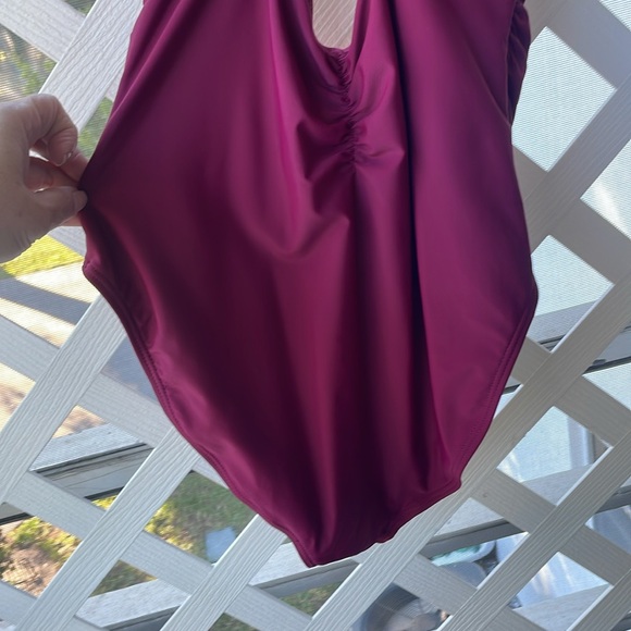 Blooming Jelly One Piece V-Neck Cut-Out Tummy Control Swimsuit - Picture 8 of 12